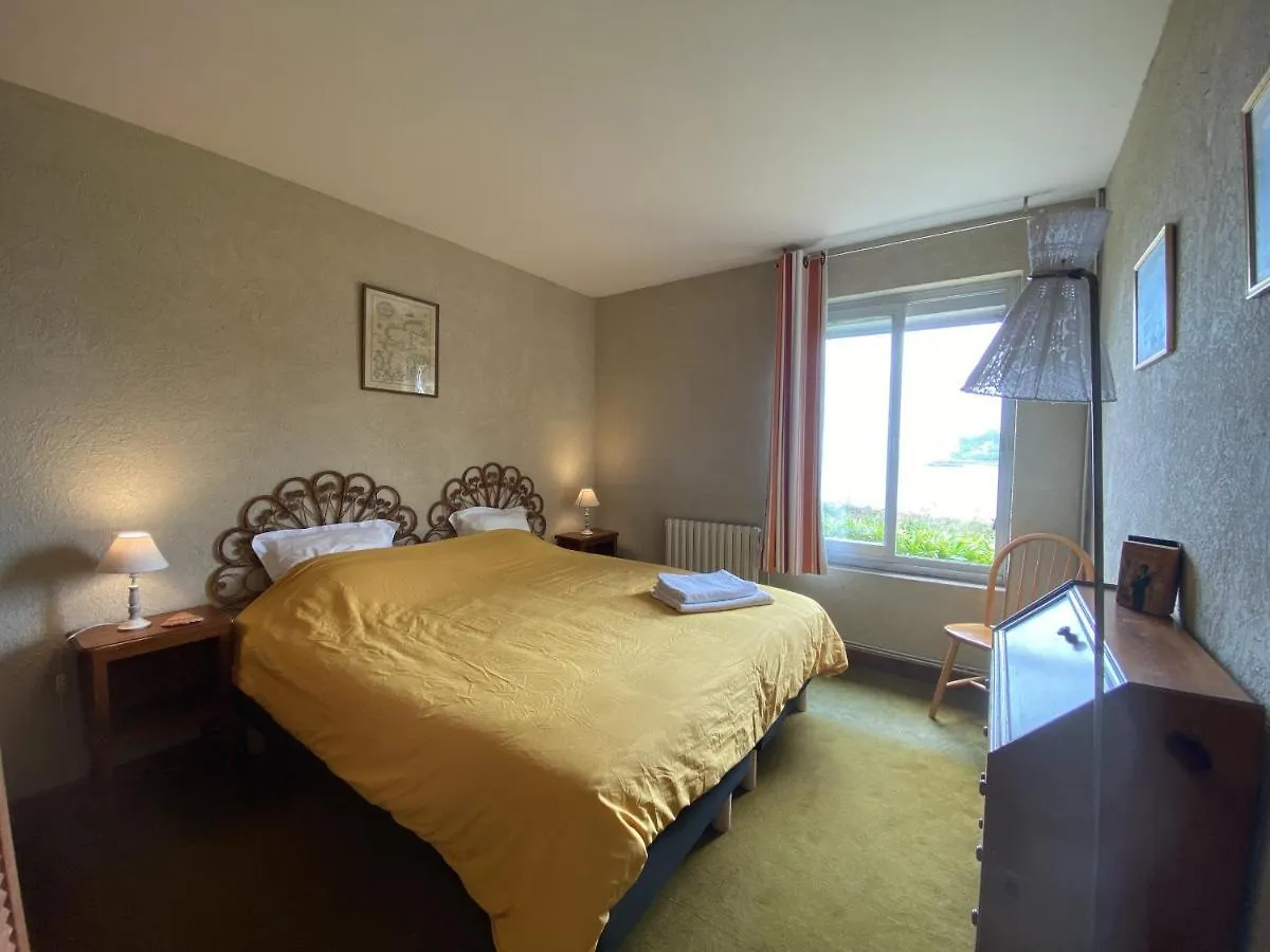 Holiday home Vacances Paradisiaques Au Coeur De L'Ile De Brehat France